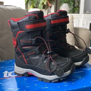Totes Size 12 Sage Black Red Black Snow Boots